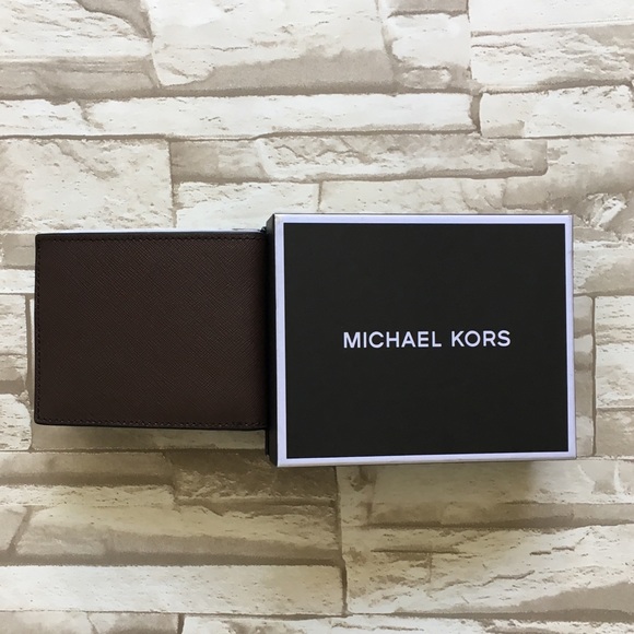 Michael Kors Andy Slim Billfold Wallet - Picture 3 of 7